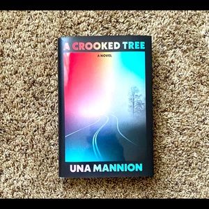 A crooked tree by Una Mannion